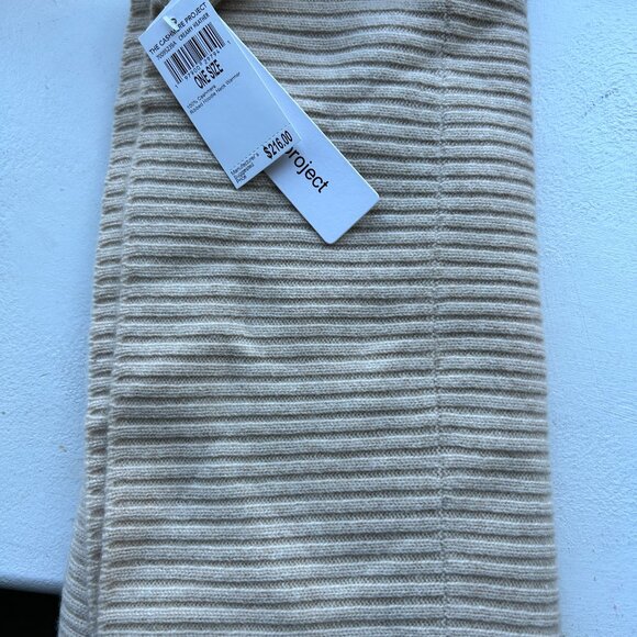 Ribbed Hoodie Neck Warmer - Creamy Heather - Picture 5 of 6